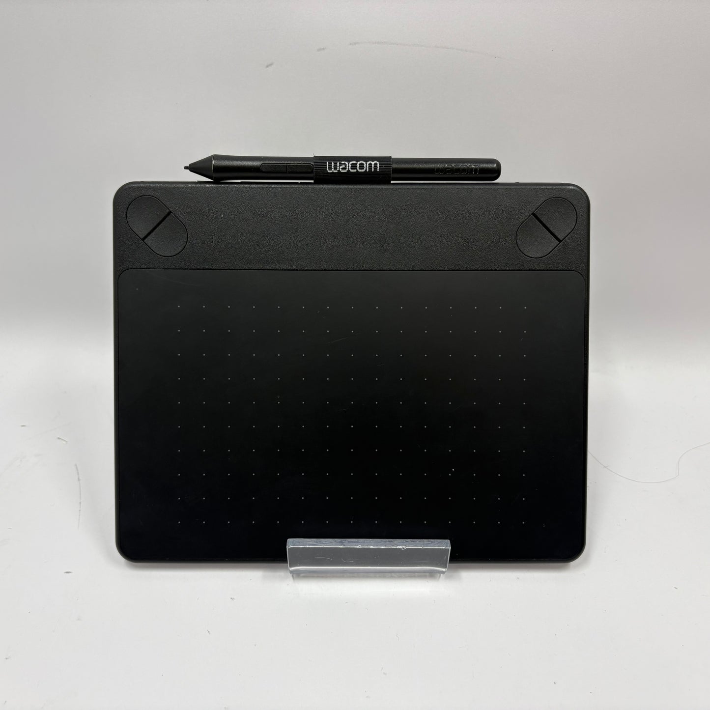 Wacom Intuos Pen and Touch Tablet Drawing Tablet CTH-490