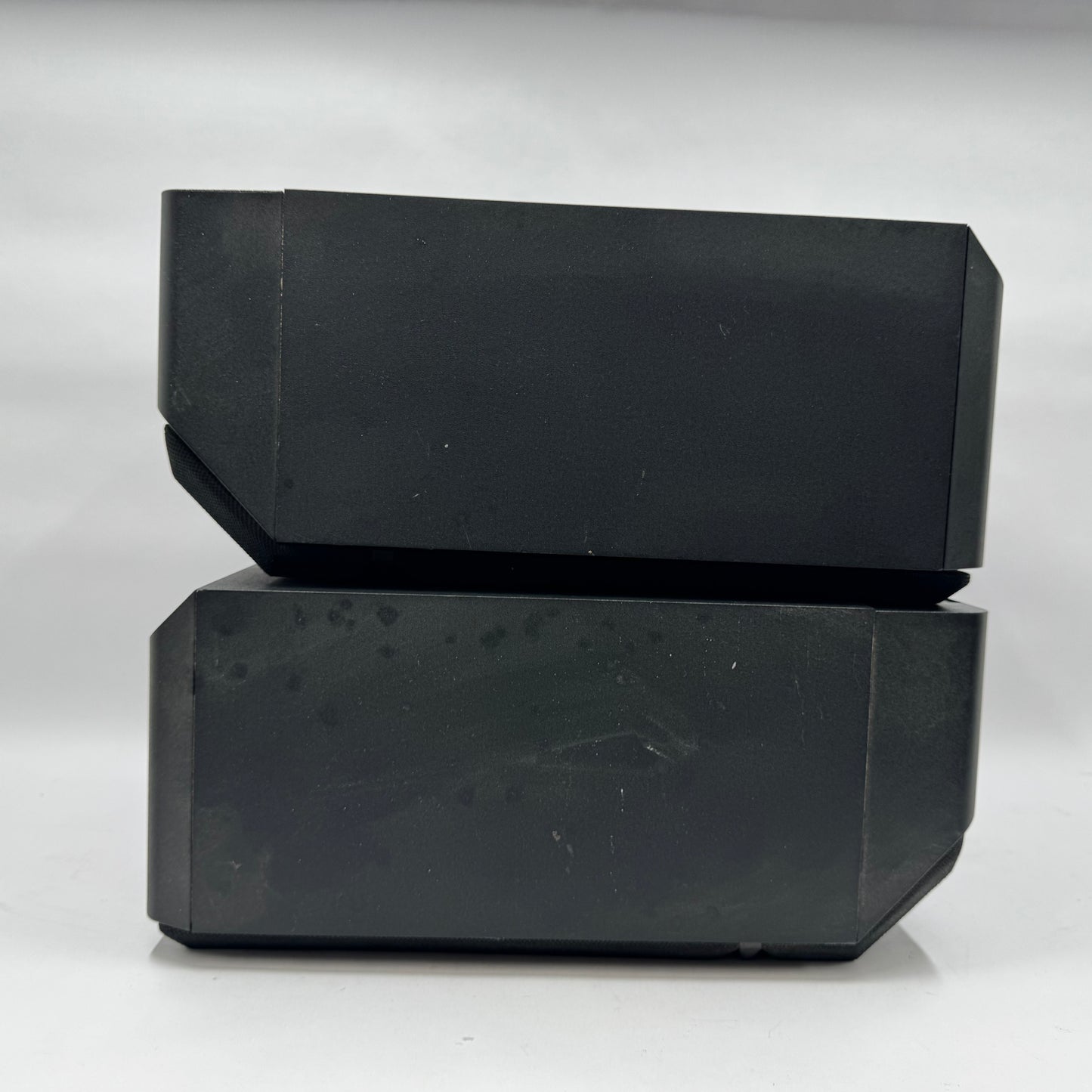 Bose 201 Series IV Bookshelf Speakers Black Left and Right