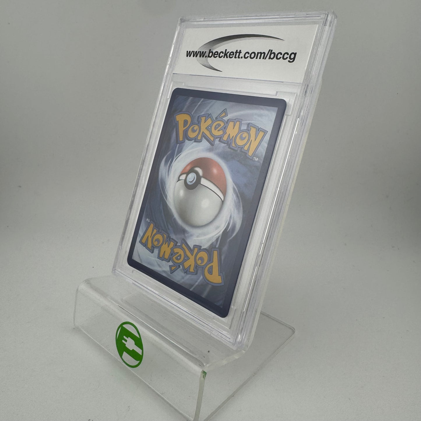 Pokémon TCG Chilling Reign Galarian Slowking V #99 Holo English BCCG 10 MINT