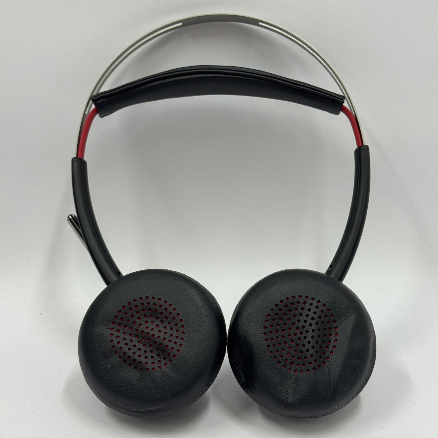 Poly Voyager Focus UC Wireless Bluetooth Headset B825