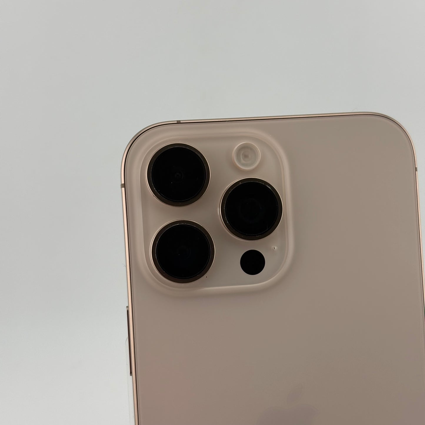 Factory Unlocked Apple iPhone 16 Pro Max 512GB Desert Titanium MYW93LL/A