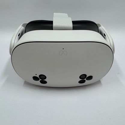 Meta Quest 3S 128GB Standalone All-in-One VR Headset P97