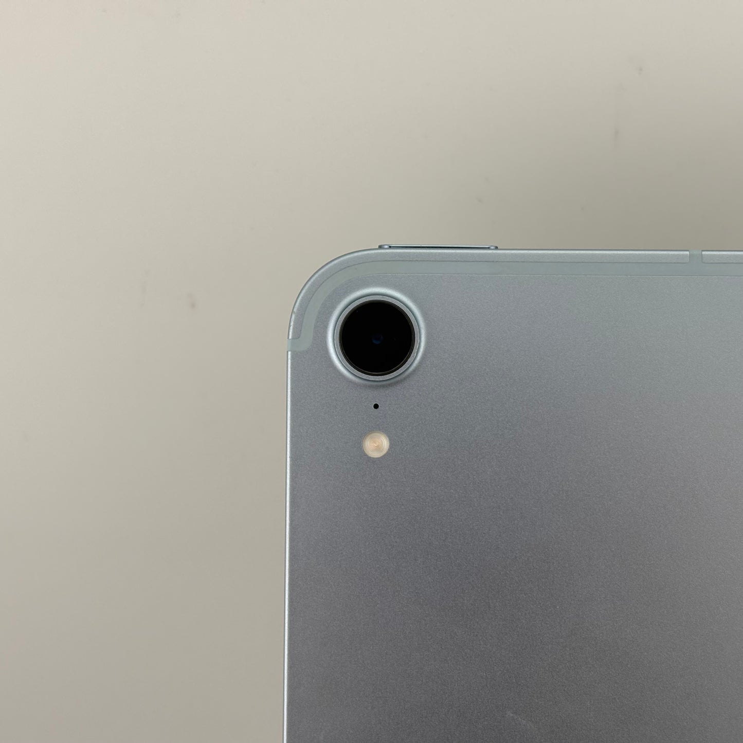 Unlocked Apple iPad mini (A17 Pro) 512GB Blue MYHD3LL/A