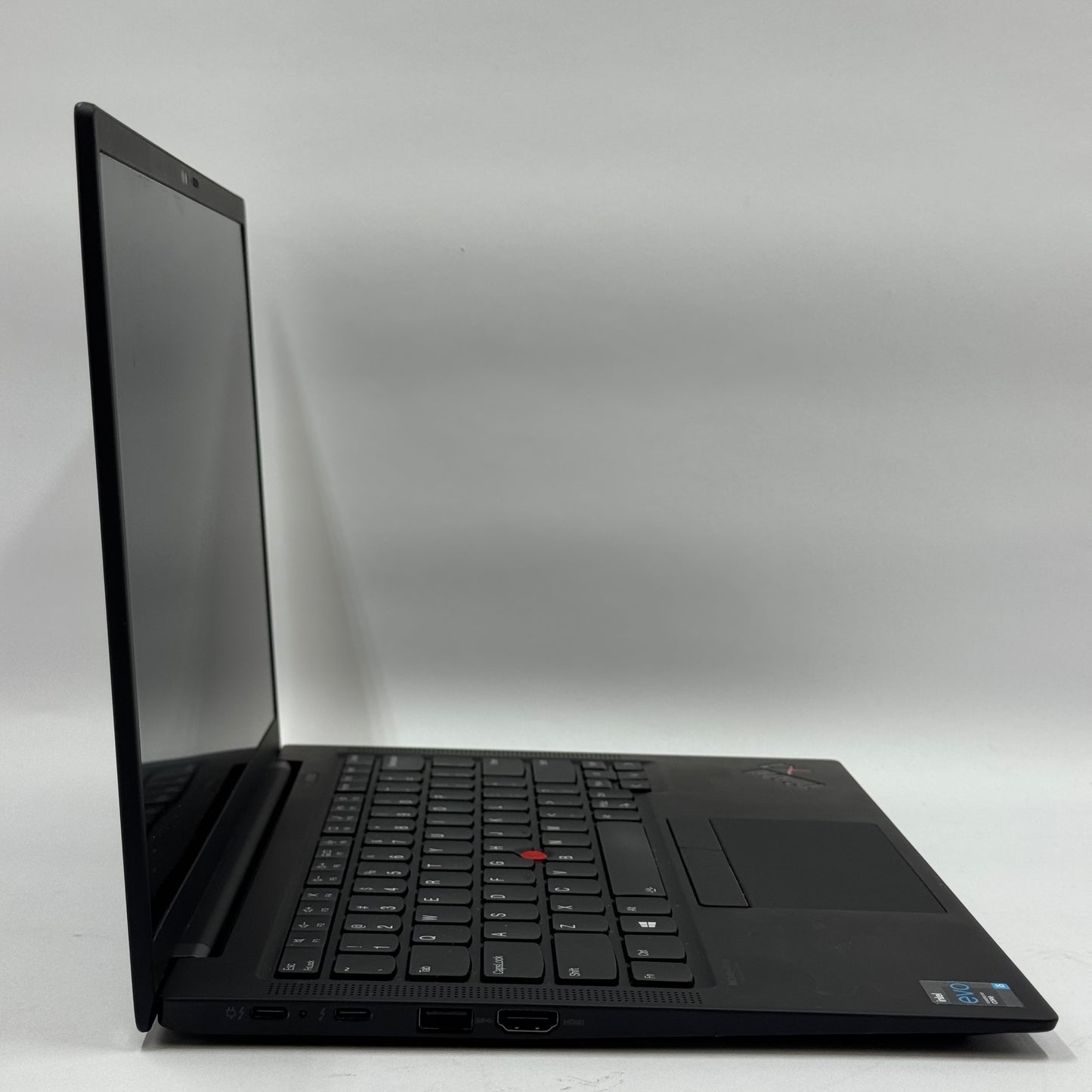 Lenovo ThinkPad X1 Carbon Gen 9 20XW003EUS 14" i5-1135G7 8GB RAM 256GB SSD