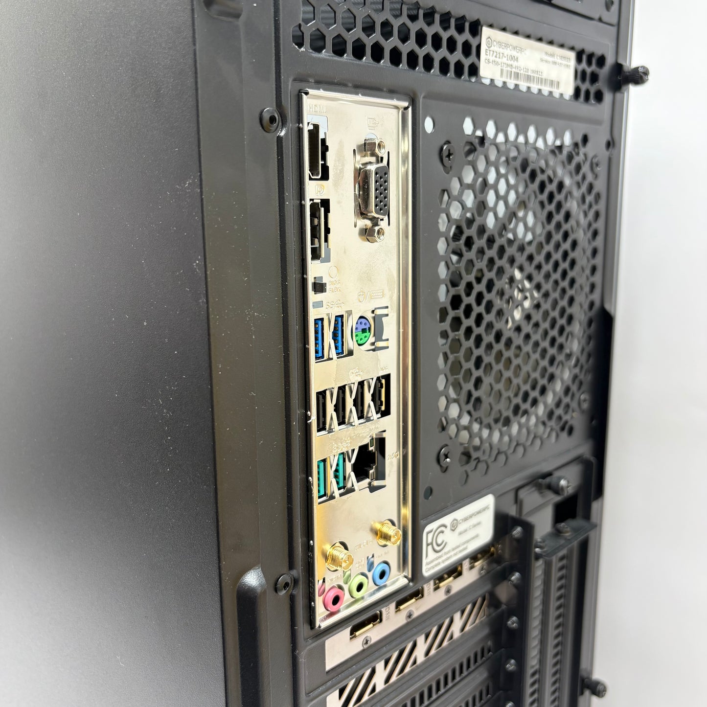 CyberPower C-Series Ryzen 7 7700X 4.50GHz 16GB RAM 1TB SSD GeForce RTX 4060 Ti