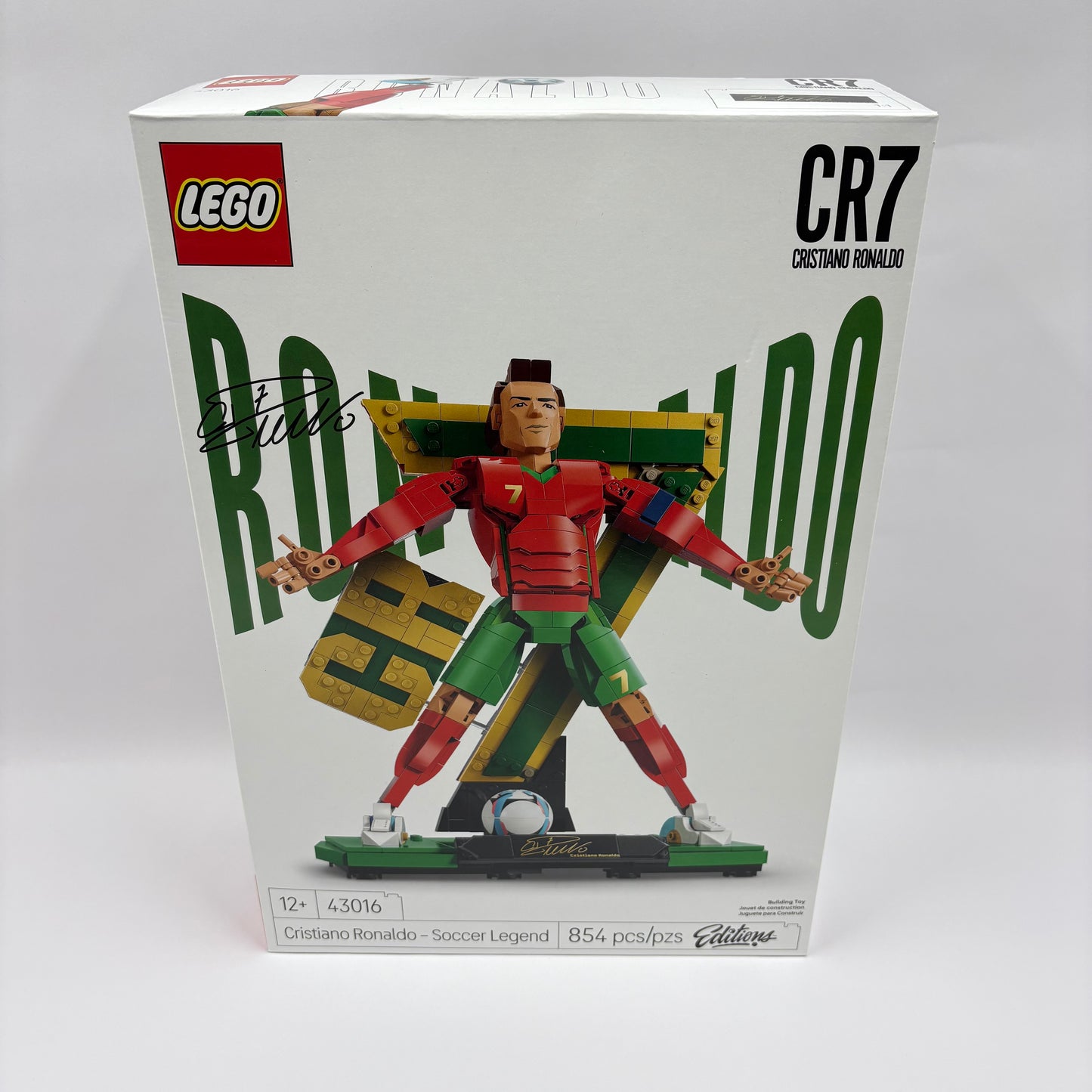 New Lego Cristiano Ronaldo Lego Set 43016