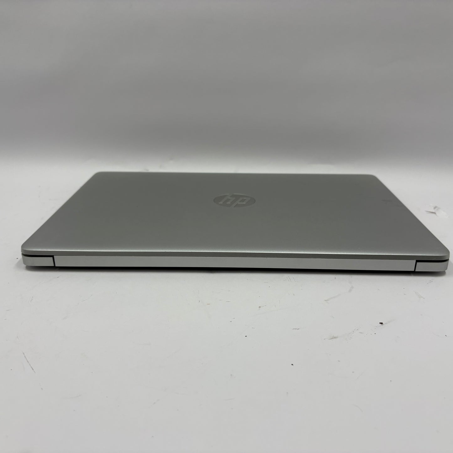 HP Laptop 15-DY2702DX 15.6" i3-1115G4 2.9GHz 8GB RAM 256GB SSD