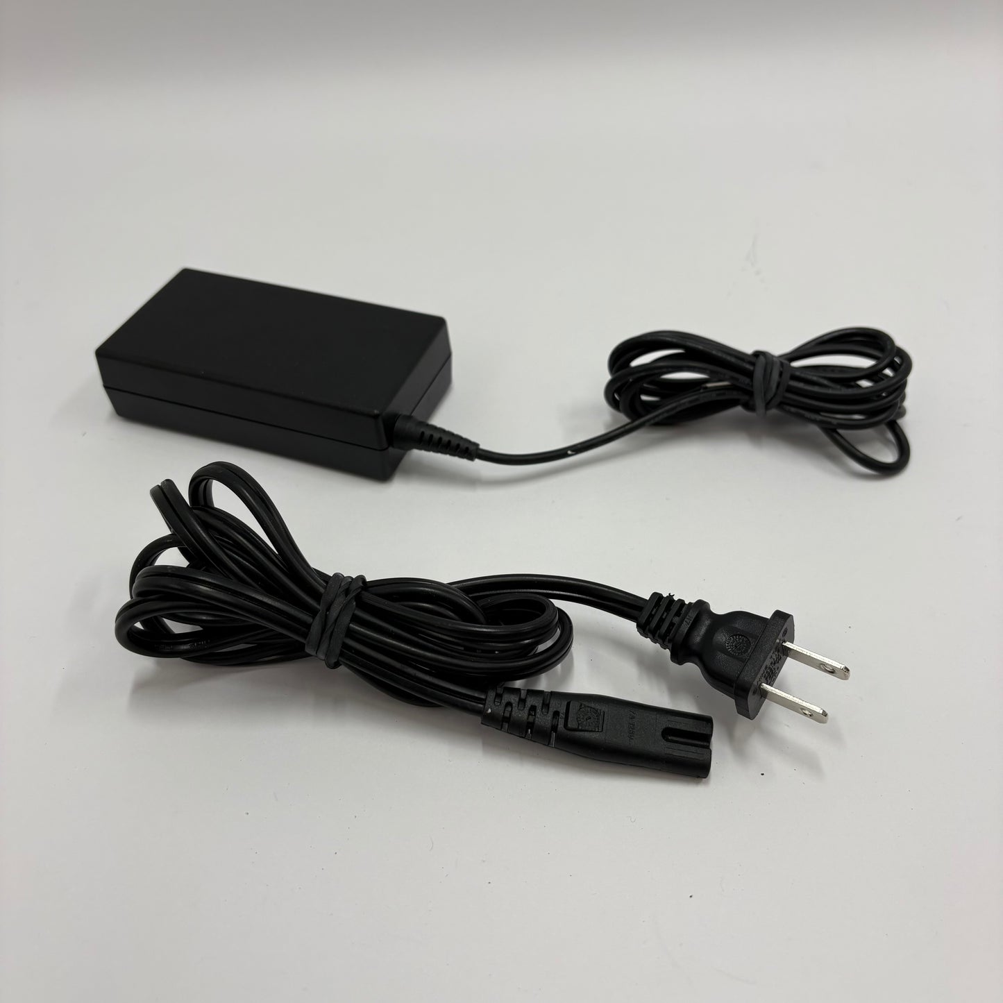 Logitech G29 Driving Force Racing Wheel Black For Playstation 4 PS4 with Pedals