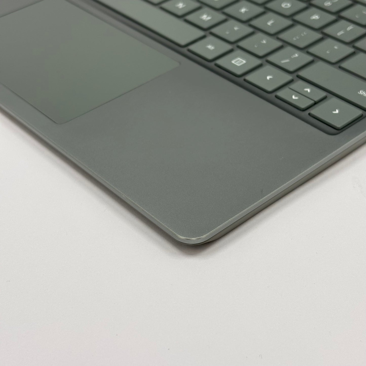 Microsoft Surface Go 2 2013 12.4" i5-1135G7 2.4GHz 8GB RAM 128GB SSD