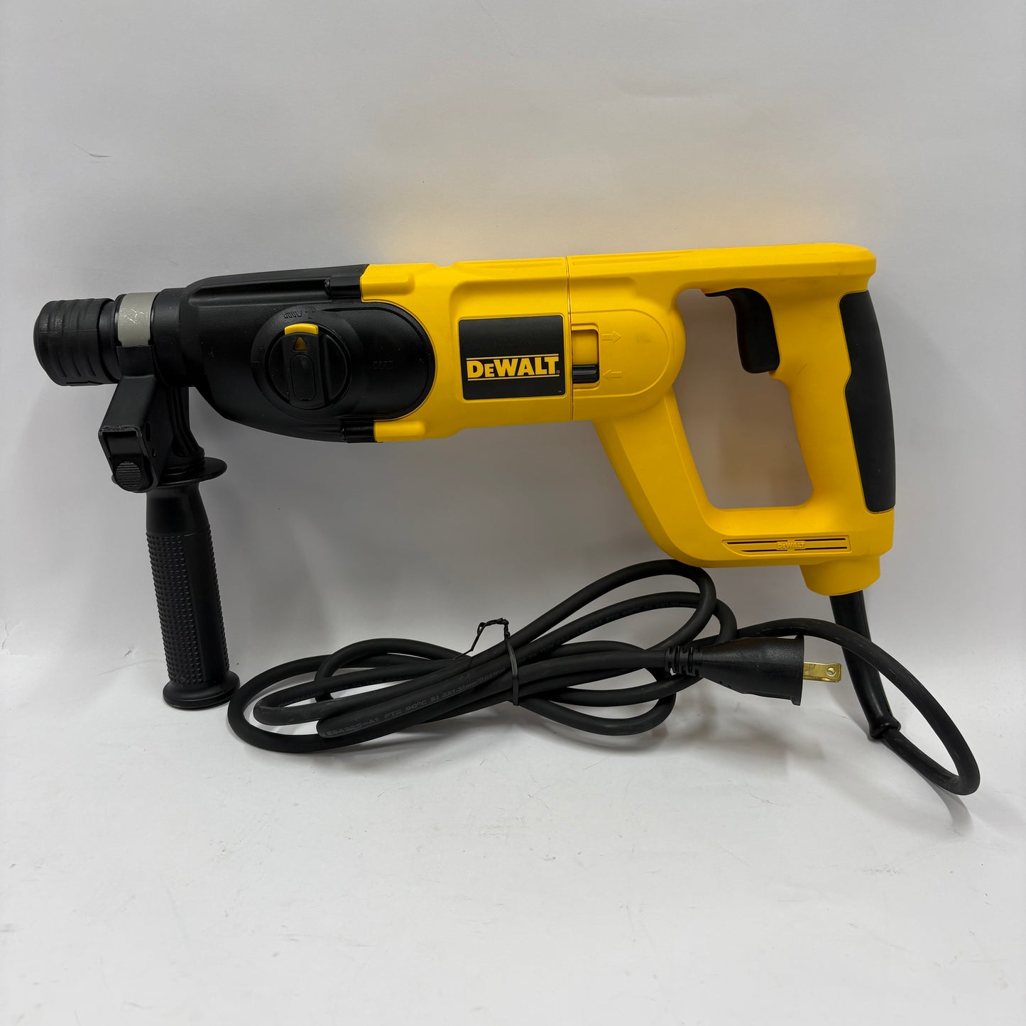 DeWalt D25023 7/8" (22mm) Compact SDS Rotary Hammer  D25023