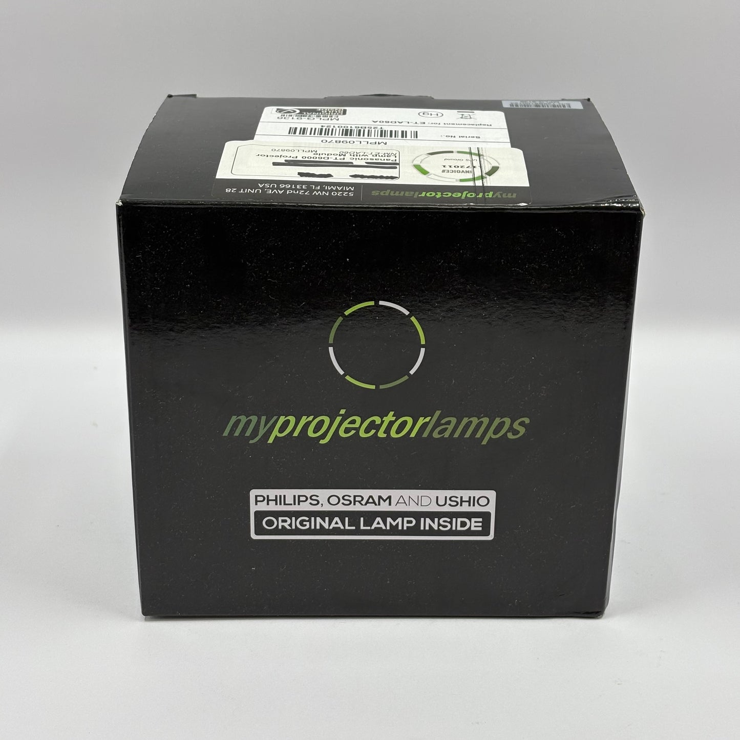 New MyProjectorLamps Panasonic PT-D6000 Projector Lamp with Module MPLG-9136