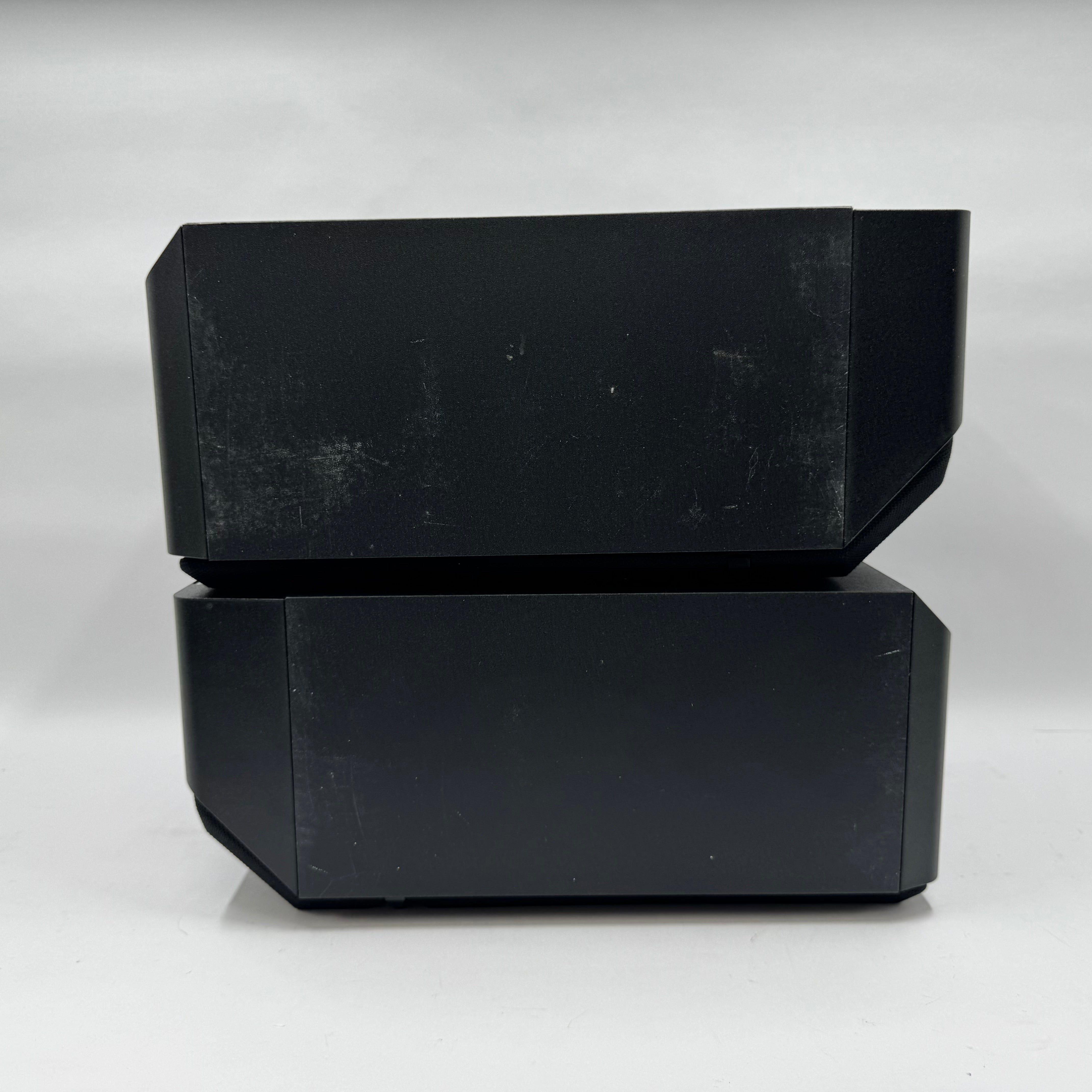 Bose 201 Series IV Bookshelf Speakers Black Left and Right