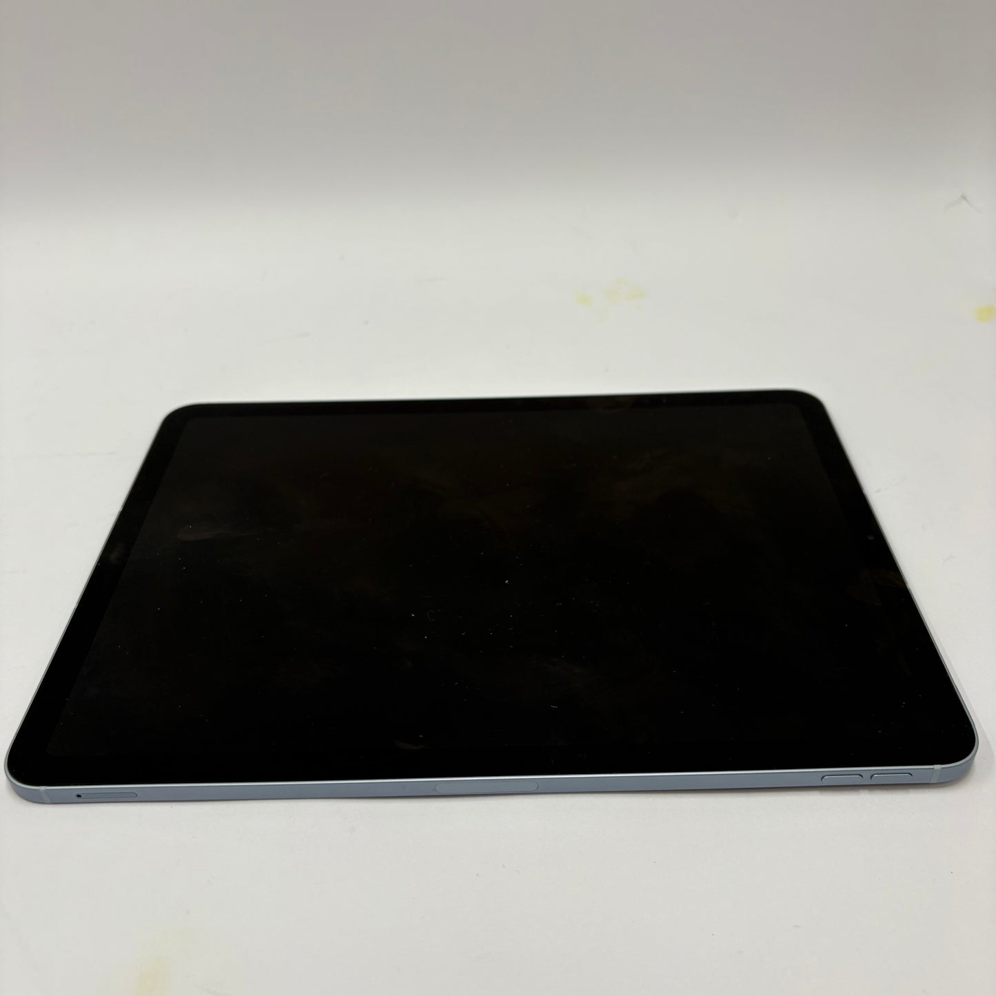 Unlocked Apple iPad Air 4th Gen 64GB Blue MYJ12LL/A