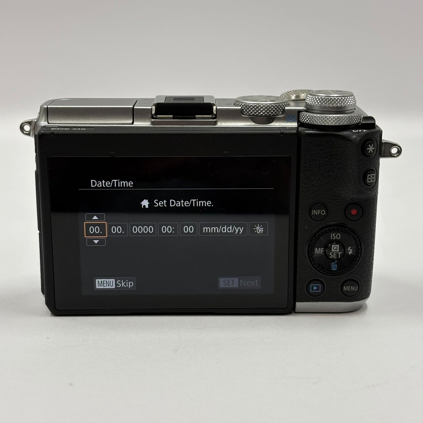 Canon EOS M6 24MP Mirrorless Camera