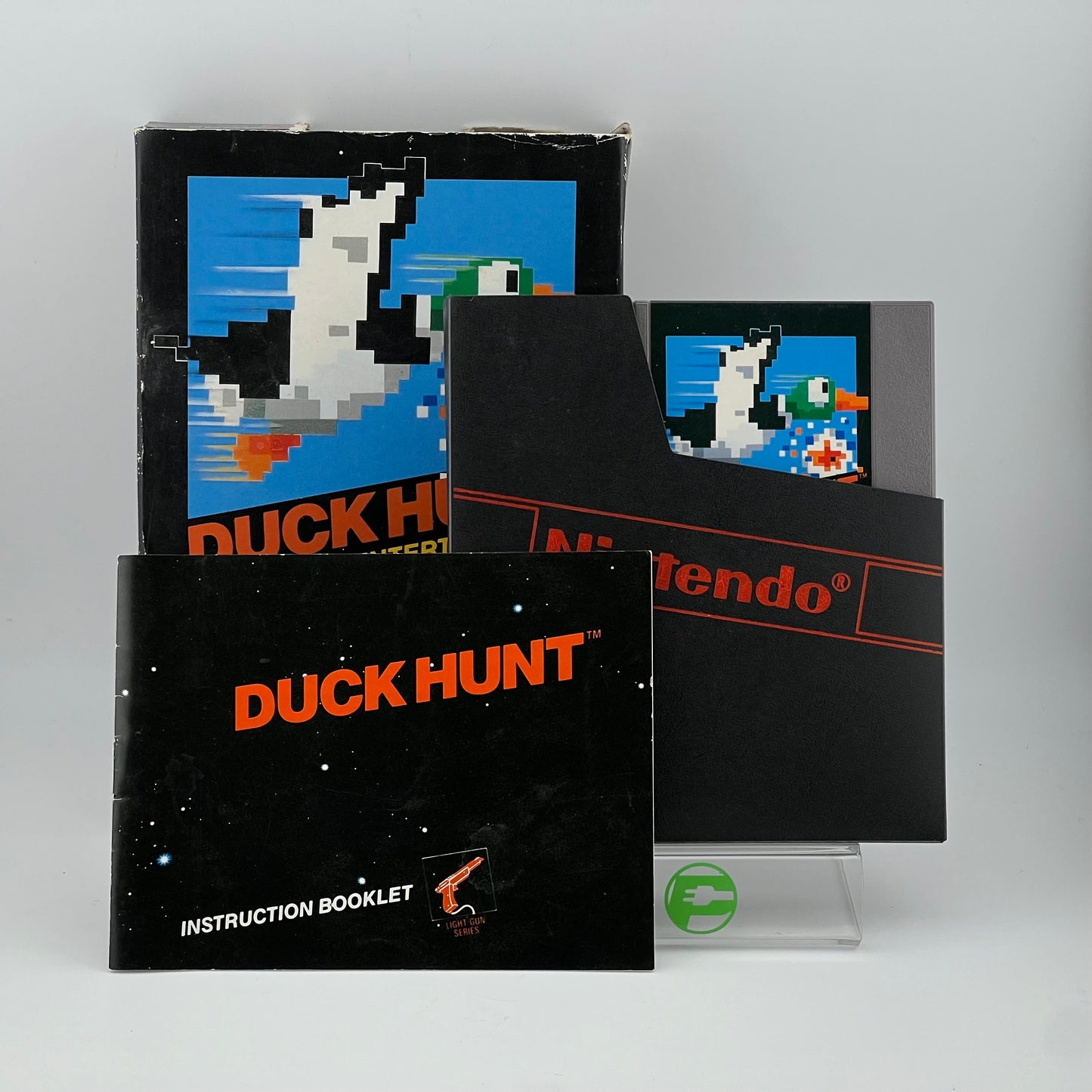 Duck Hunt [5 Screw] (Nintendo NES, 1985) Read