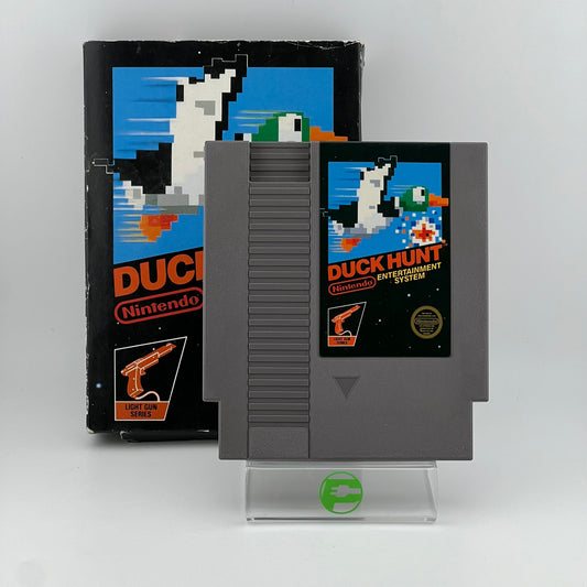 Duck Hunt [5 Screw] (Nintendo NES, 1985) Read