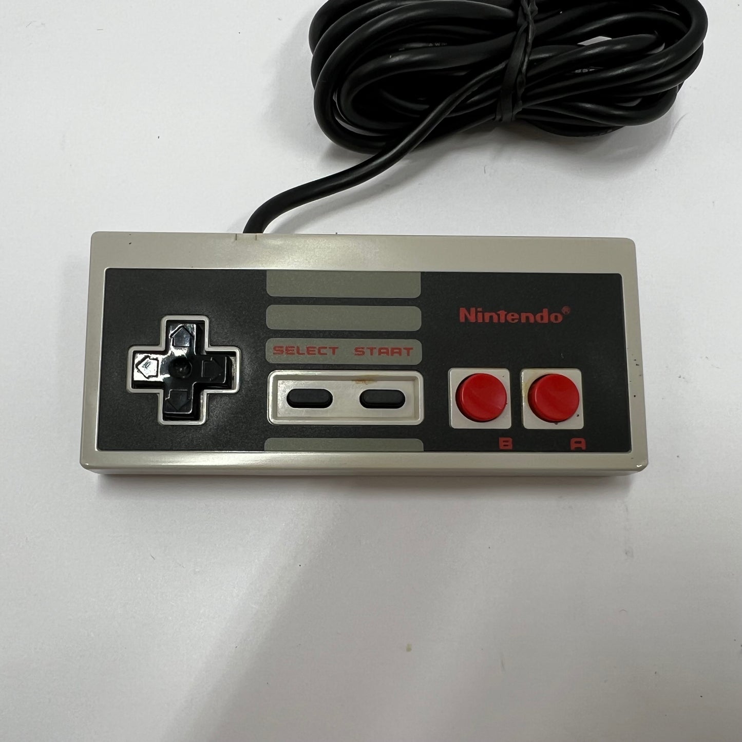 Nintendo Entertainment System NES Video Game Console NES-001 Bundle