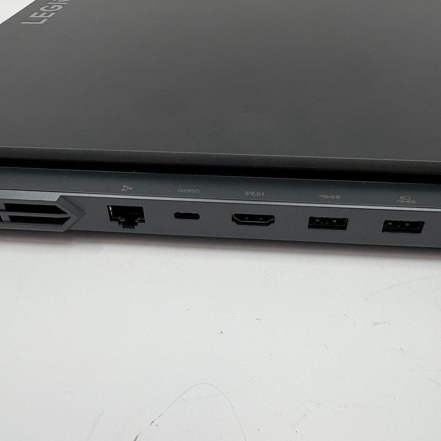 Lenovo Legion Pro 5 16ARX9 16" Ryzen 7 7745HX 3.6GHz 16GB RAM 1TB SSD RTX 4060