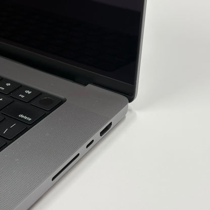 2021 Apple MacBook Pro 16" M1 Pro 16C GPU 3.2GHz 16GB RAM 2TB SSD A2485