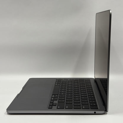 2022 Apple MacBook Air 13.6" M2 8 Core 3.5GHz 16GB RAM 256GB SSD MC7U4LL/A