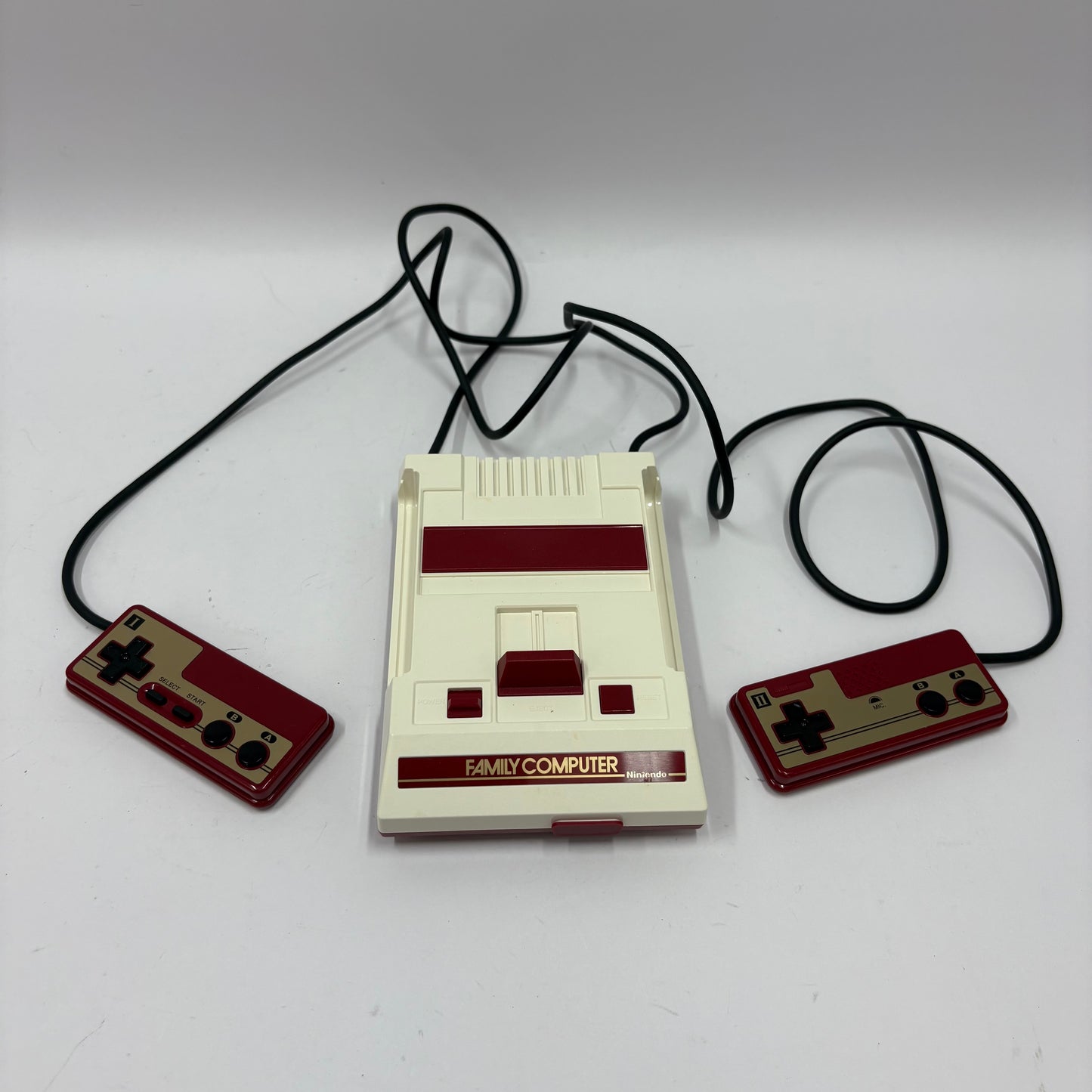 Nintendo Classic Mini Family Computer Video Game Console CLV-S-HVCC