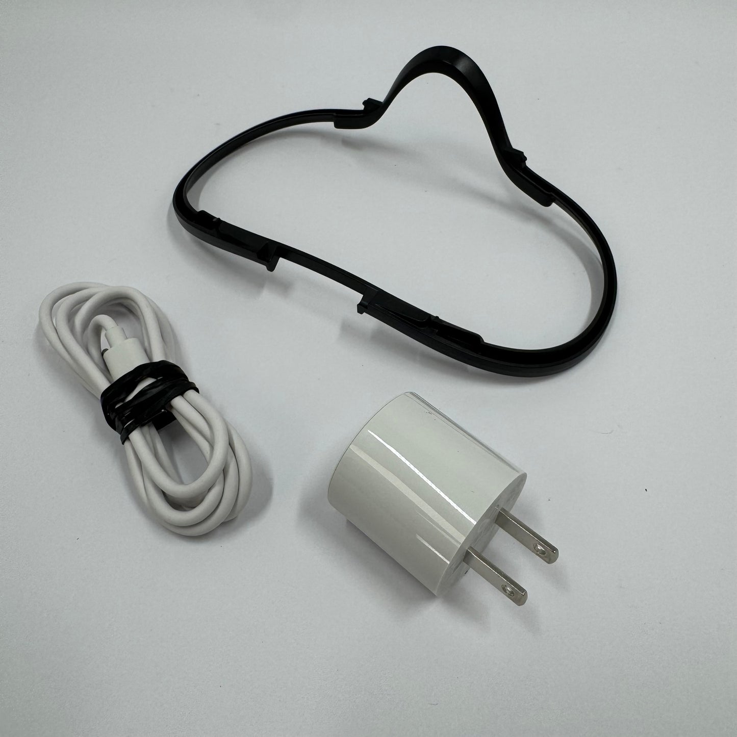 Meta Quest 3S 128GB Standalone All-in-One VR Headset P97