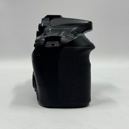 Canon EOS Rebel 70D 20.2MP DSLR Body Only