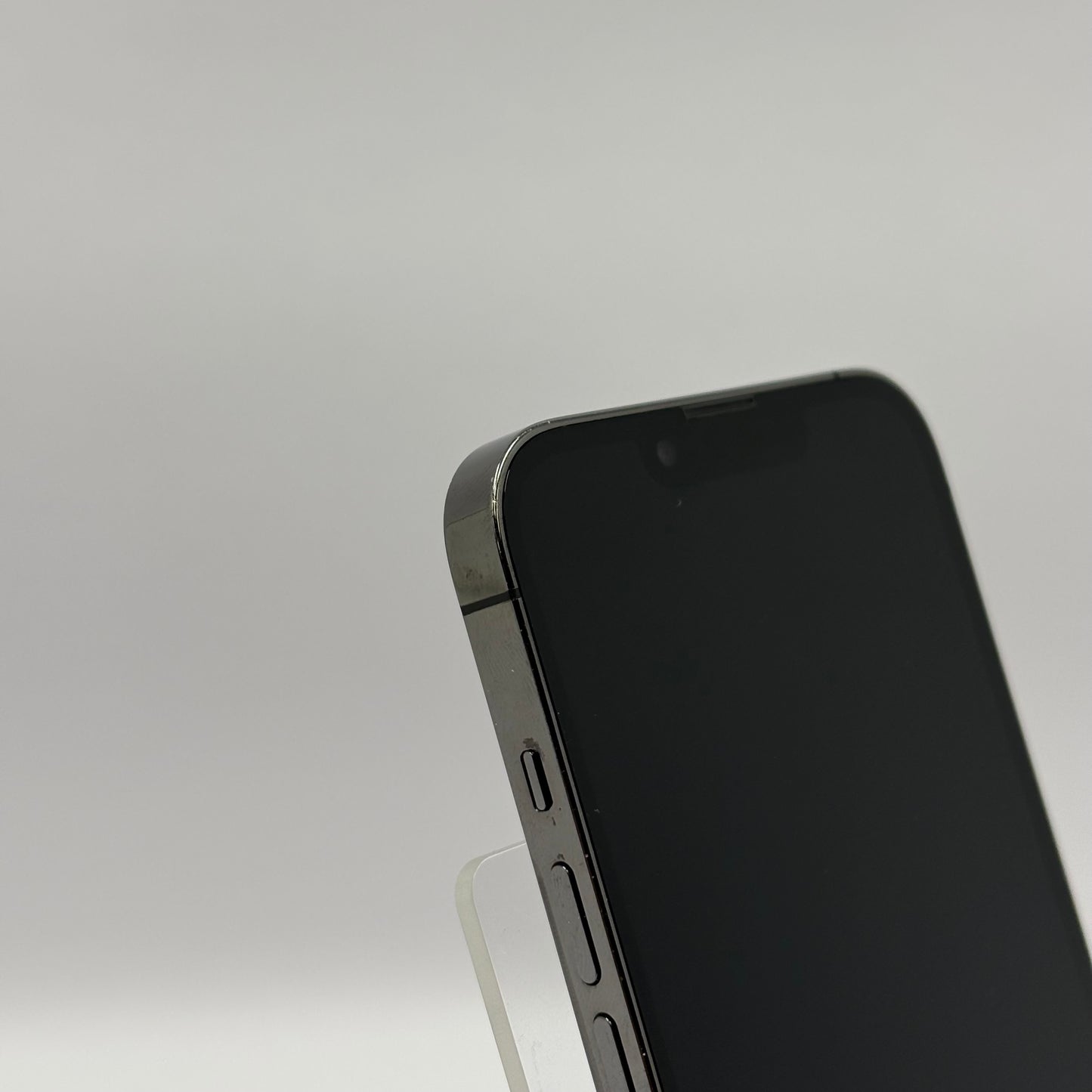 Factory Unlocked Apple iPhone 13 Pro 512GB Graphite MLQR3LL/A