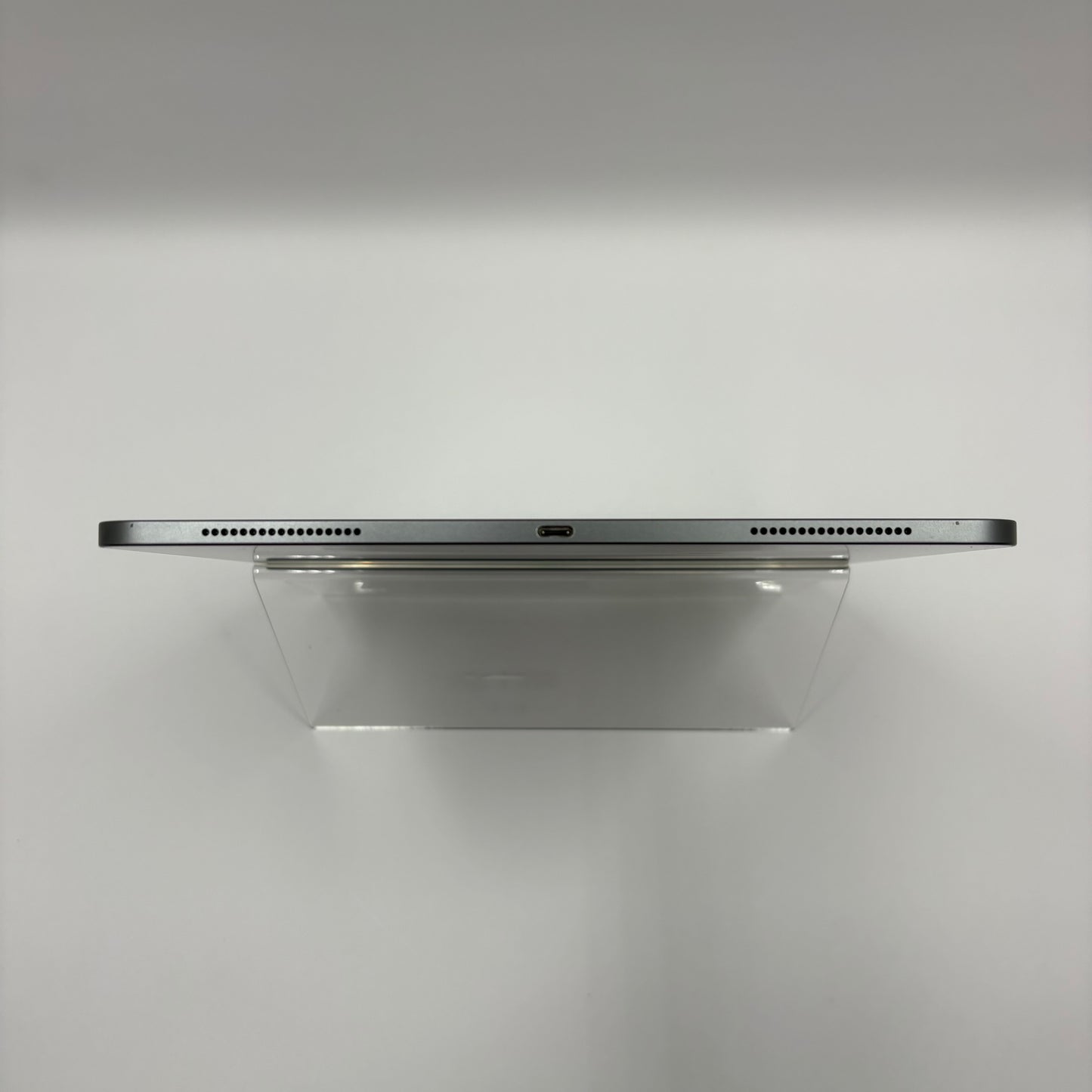 WiFi Only Apple iPad Pro 12.9" 4th Gen 128GB Space Gray MY2H2LL/A