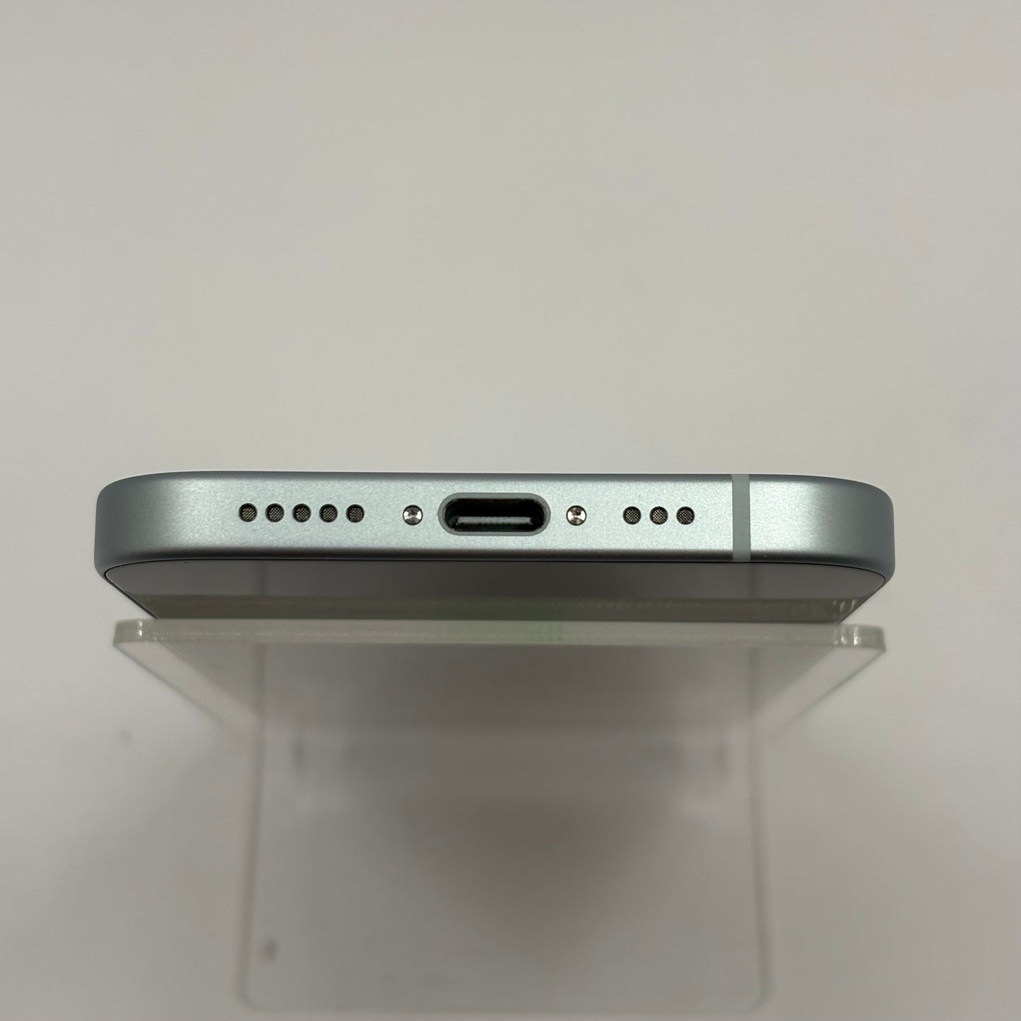 Factory Unlocked Apple iPhone 15 128GB Blue MTLY3LL/A