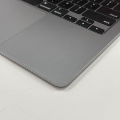 2022 Apple MacBook Air 13.6" M2 8 Core 3.5GHz 16GB RAM 256GB SSD MC7U4LL/A