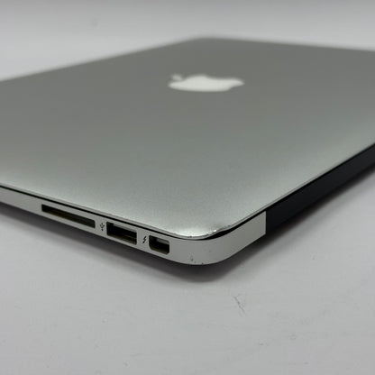 2017 Apple MacBook Air 13.3" i5 1.8GHz 8GB RAM 128GB SSD Silver A1466