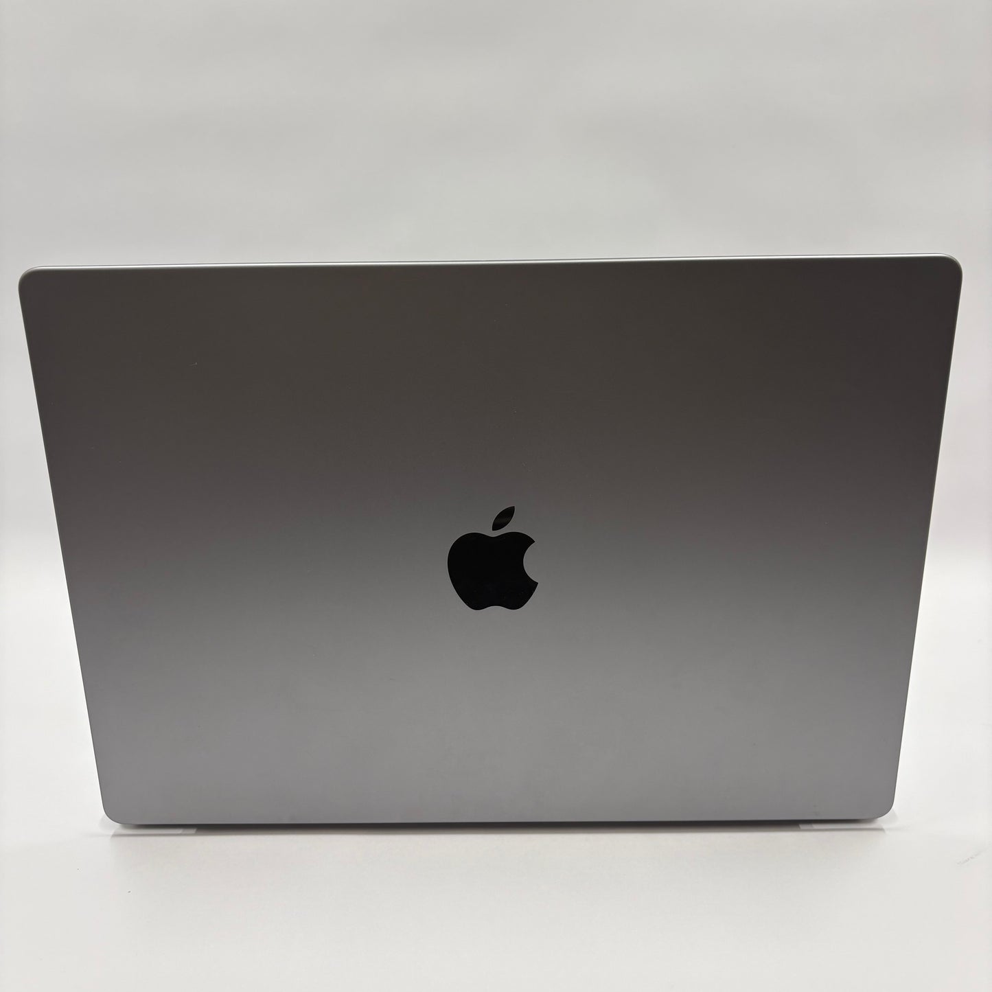 2021 Apple MacBook Pro 16" M1 Pro 16C GPU 3.2GHz 16GB RAM 2TB SSD A2485