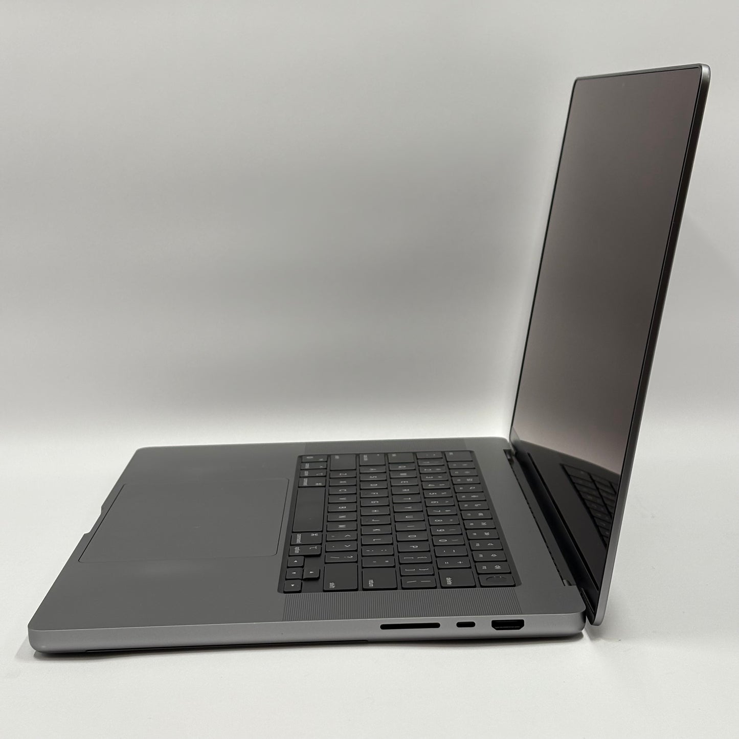 2021 Apple MacBook Pro 16" M1 Pro 16C GPU 3.2GHz 16GB RAM 2TB SSD A2485