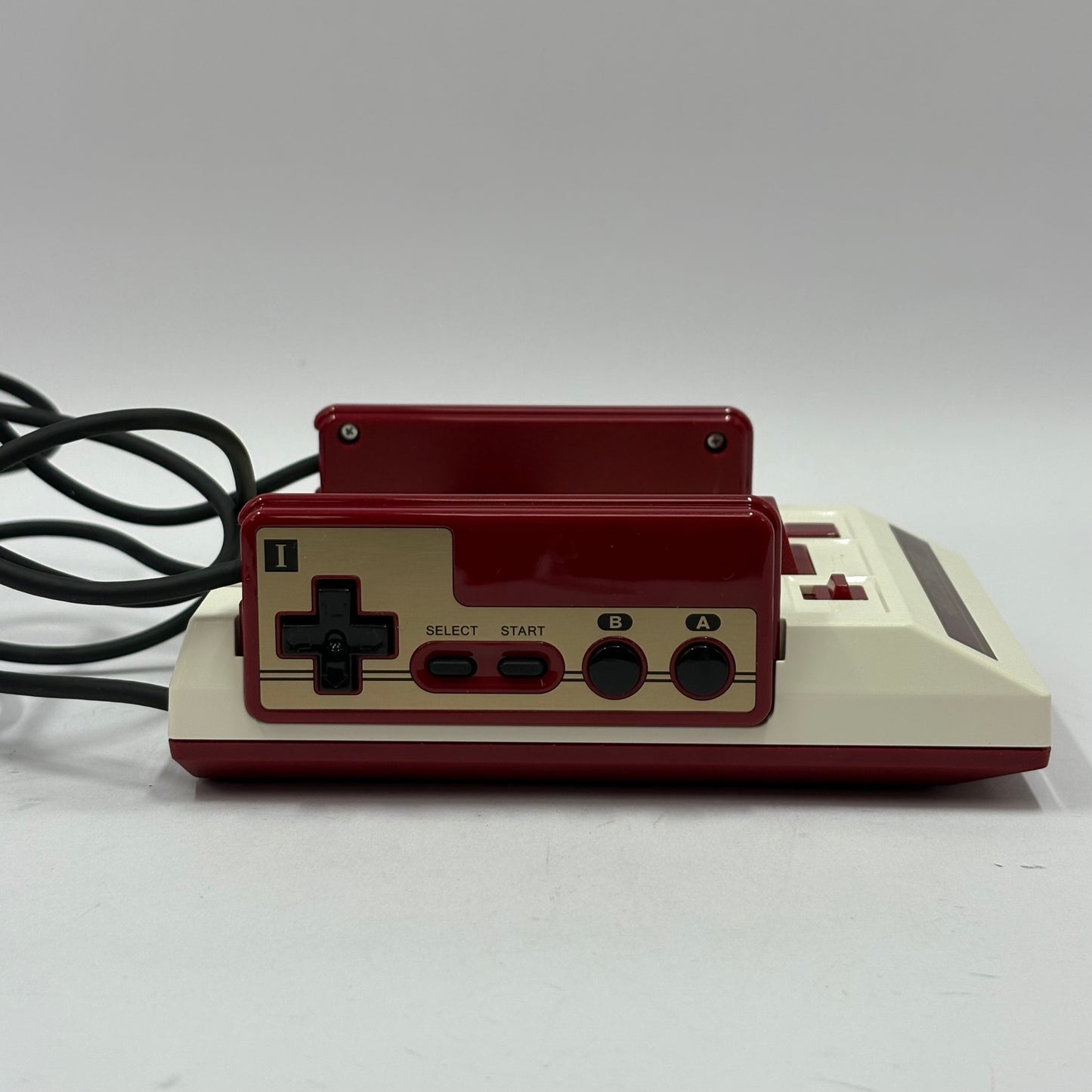 Nintendo Classic Mini Family Computer Video Game Console CLV-S-HVCC