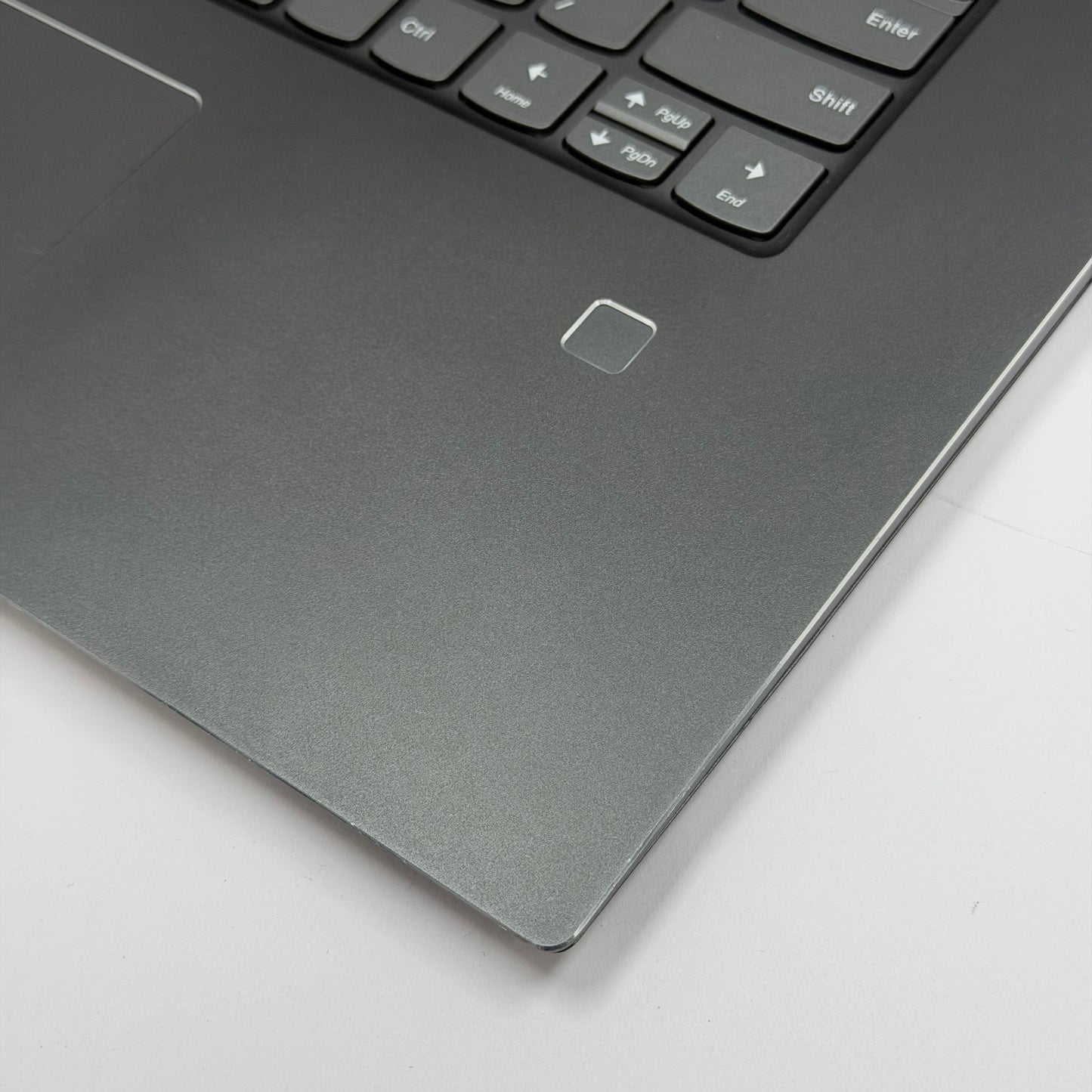 Lenovo IdeaPad Flex 5-1570 15.6" i7-8550U 1.8GHz 16GB RAM 512GB SSD GeForce 940MX