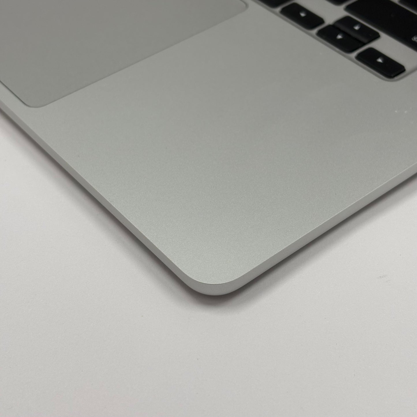 2024 Apple MacBook Air 15" M3 4.0GHz 8GB RAM 512GB SSD Silver A3114