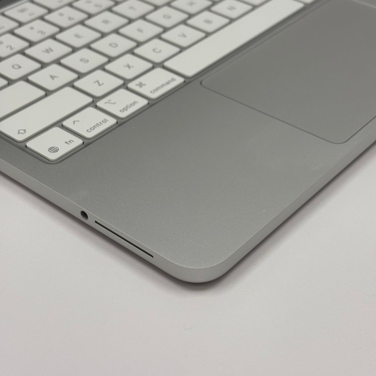 2026 Apple MacBook Neo 13" A18 Pro 5C GPU 4.0GHz 8GB RAM 512GB SSD MHFC4LL/A