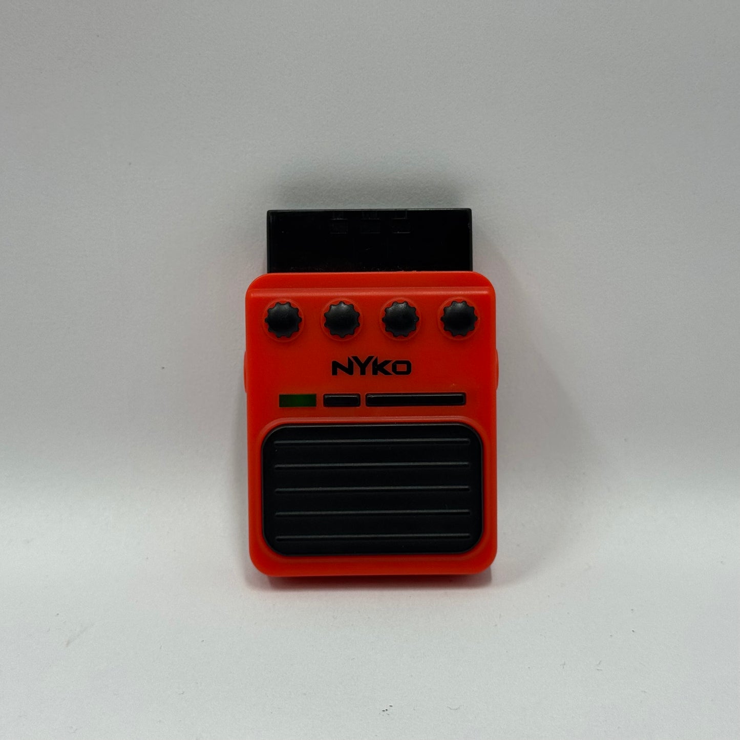 Nyko PS2 Front Man Wireless Guitar Hero Guitar 80592-E14-0611