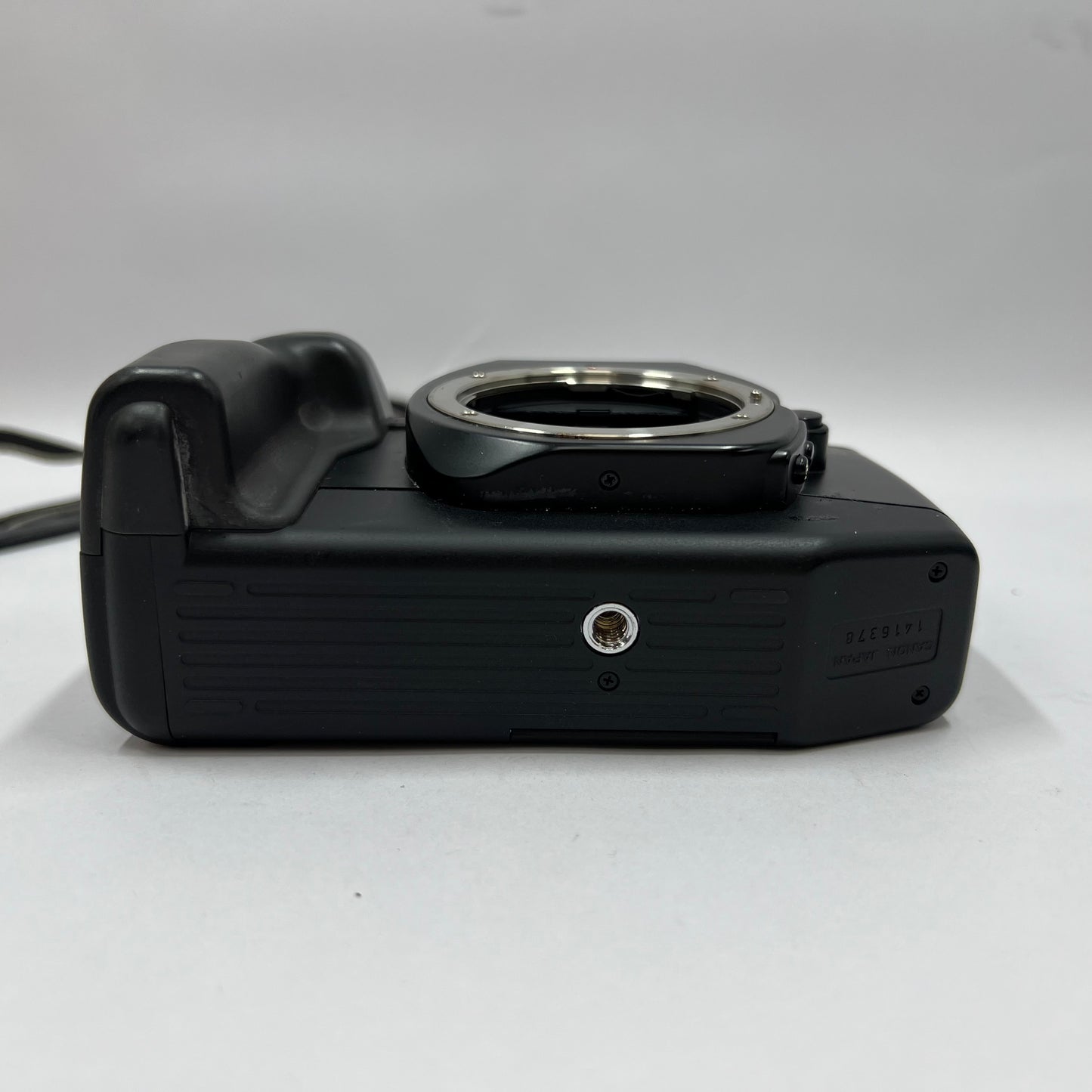 Canon EOS 650 35MM Film Camera