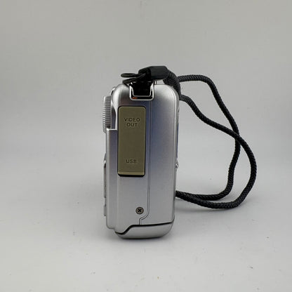Olympus FE-210 7.0MP Digital Camera