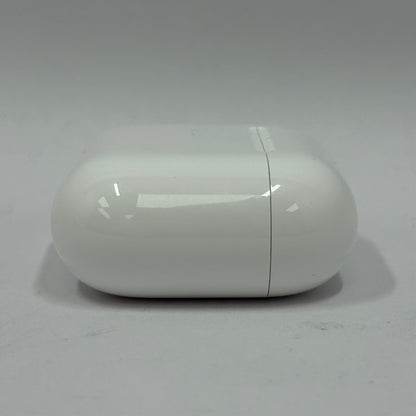 Apple AirPods 4th Gen with Charging Case A3053 A3050 A3058 MXP63LL/A