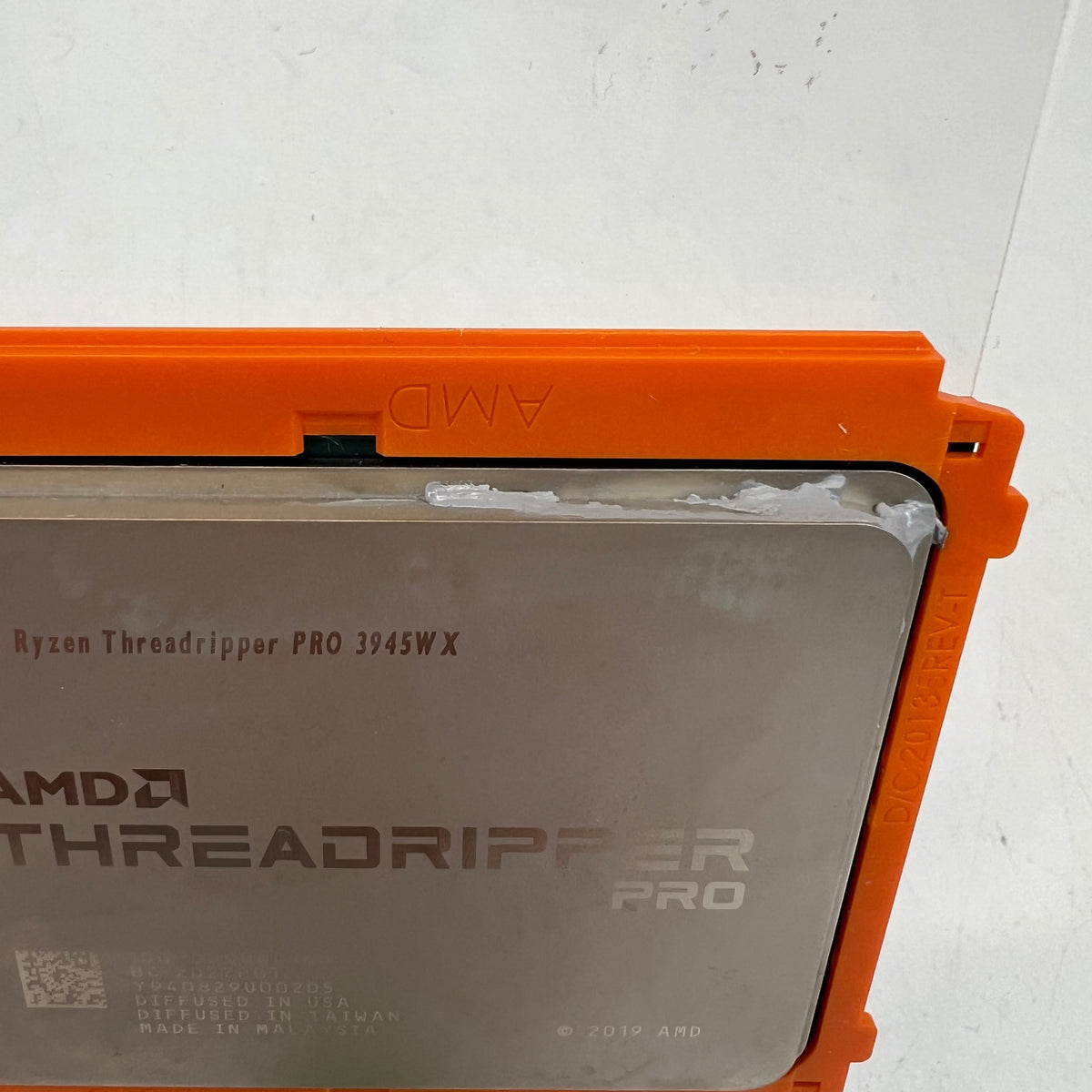 Lenovo AMD Threadripper Pro 3945wx 4.30GHz 12 Core 100-000000168 24 Thread sWRX8