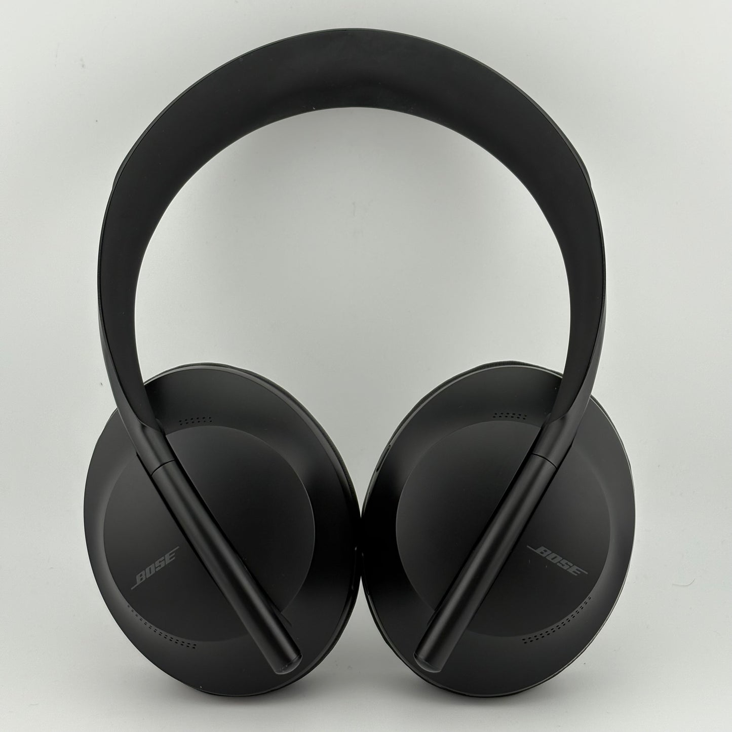 Bose Noise Cancelling Headphones 700 Over-Ear Bluetooth Headphones Black