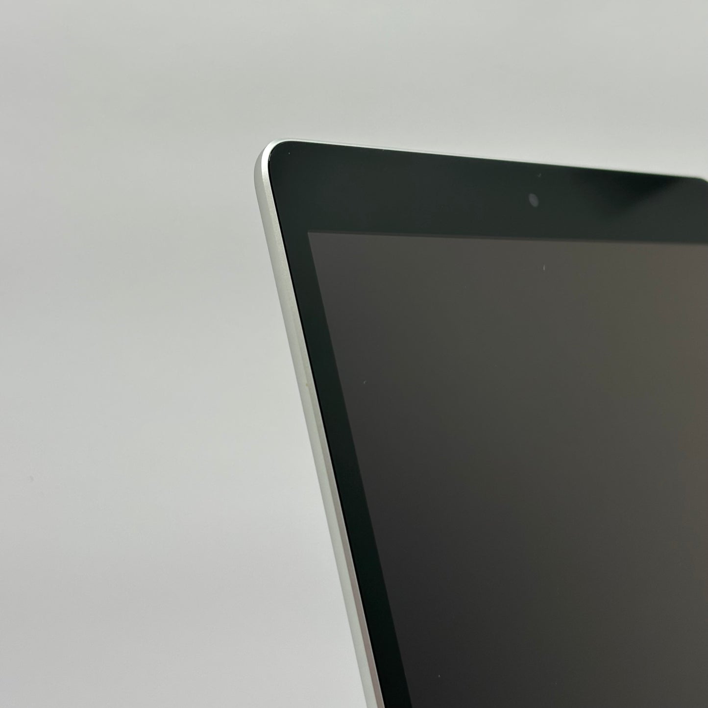 WiFi Only Apple iPad 9th Gen 64GB Silver MK2L3LL/A