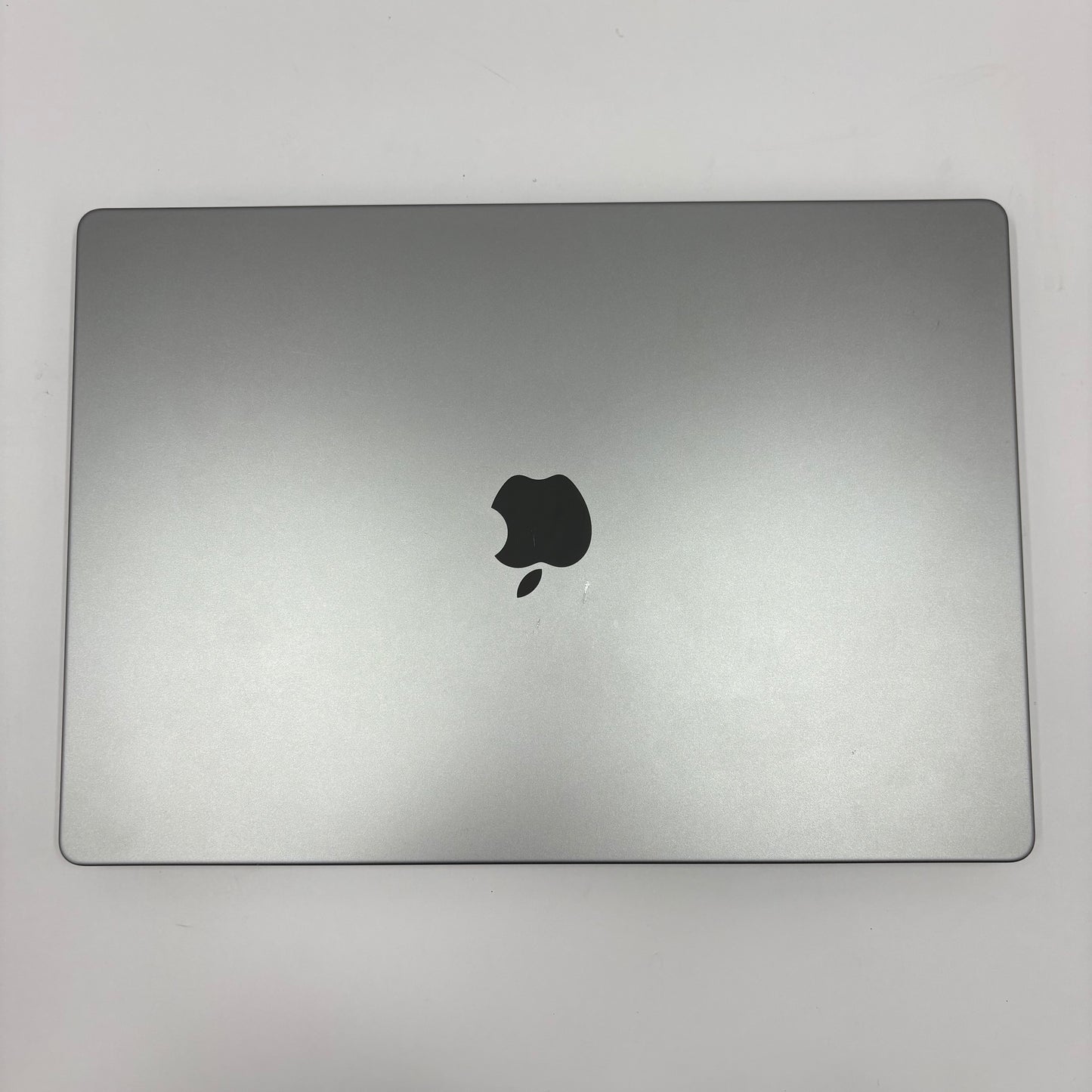 2021 Apple MacBook Pro 16" M1 Pro 16C GPU 3.2GHz 16GB RAM 2TB SSD A2485