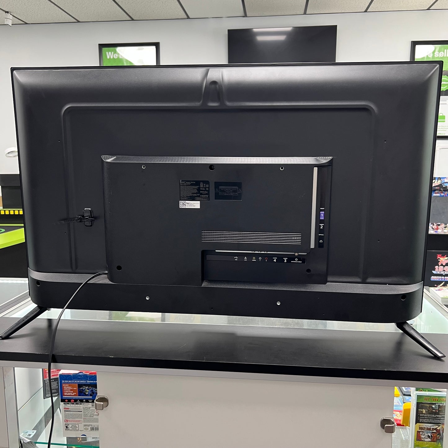 Roku 43" 43R4A5R Select Series 4K LED 3840 x 2160 Smart Roku TV (2023)