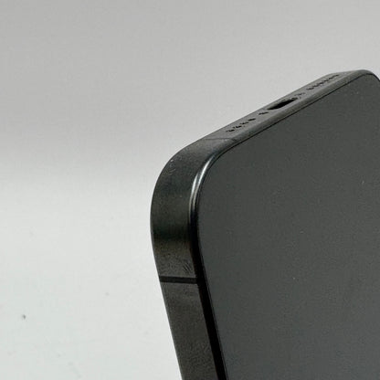 Unlocked Apple iPhone 15 Pro Max 256GB Black Titanium MU663LL/A