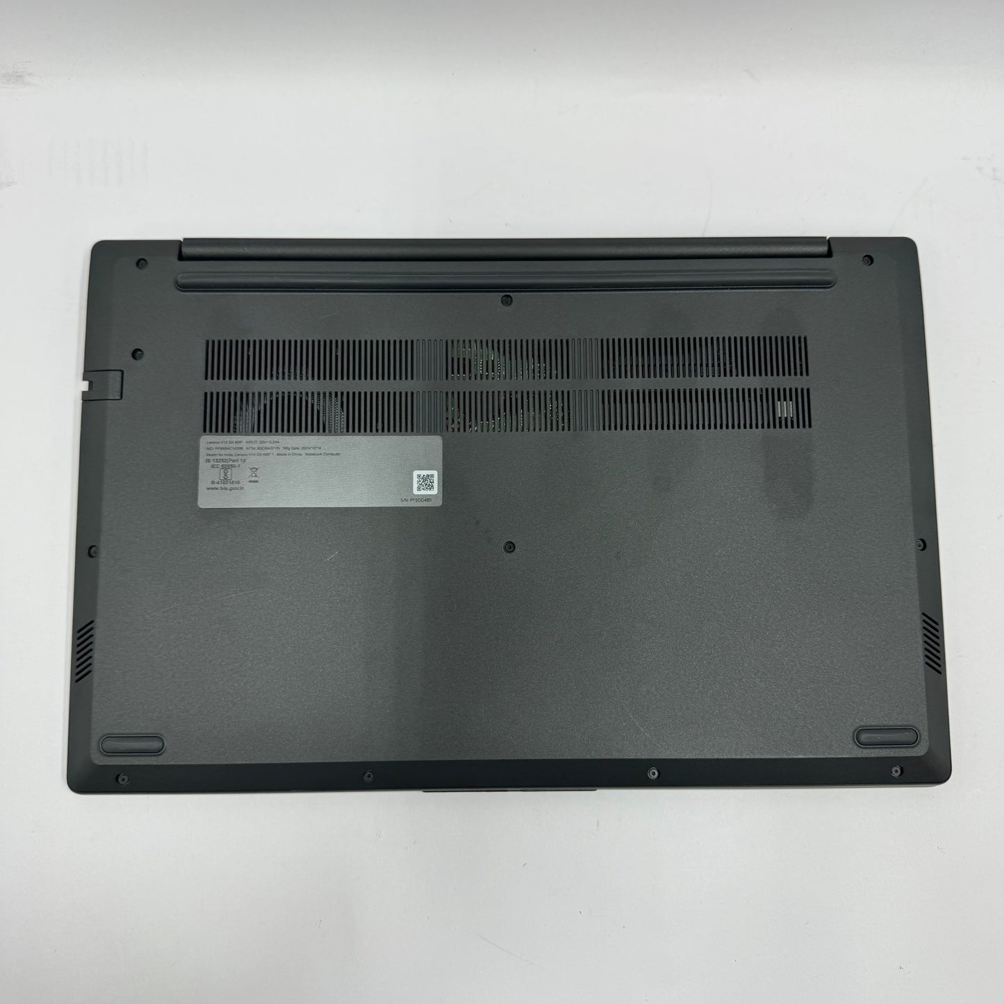 Lenovo V15 G4 83CR 15.6" AMD Ryzen 7 7730u 2.0GHz 16GB RAM 512GB SSD