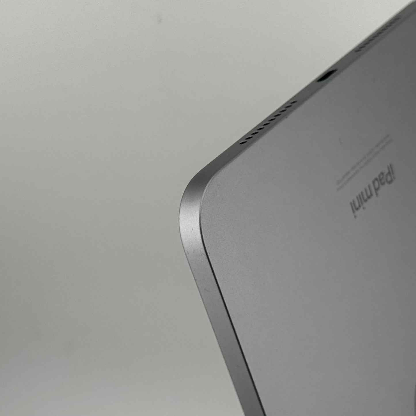 WiFi Only Apple iPad mini (A17 Pro) 128GB Space Gray MXN63LL/A